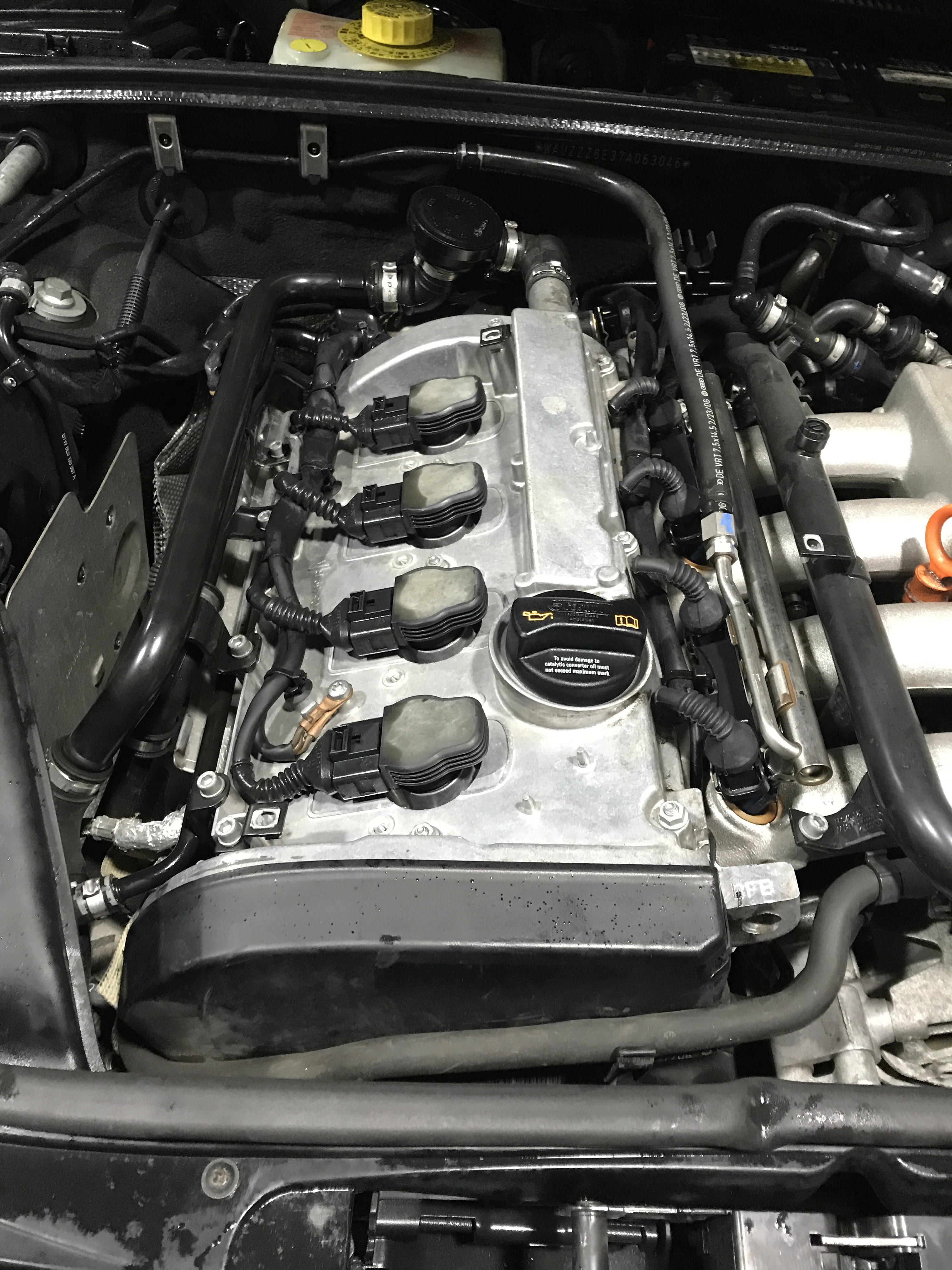アウディA4のオイル漏れ修理 | 自動車整備専門 東京・町田ガレージェント