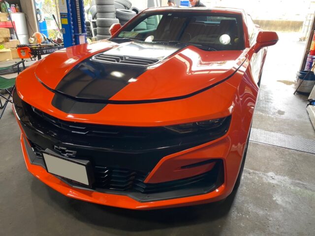 シボレー (カマロSS Launch Edition)サイドマーカー取り付け - 自動車