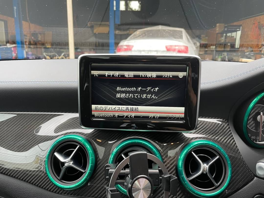 メルセデス・ベンツ A45 AMG W176 ペトロナスグリーンエディション